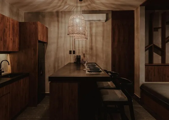 Private Jungle 1br Retreat & Fast Wi-fi Apartament *